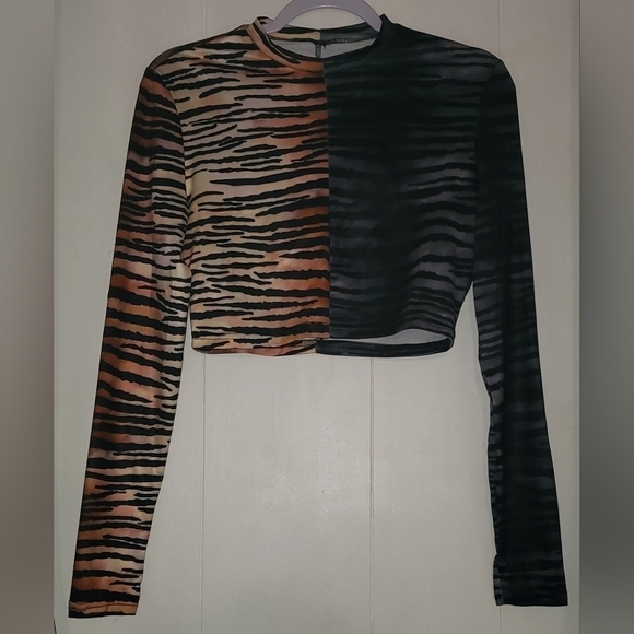 NWT Zebra Print Skinny 2 Piece Set - Picture 3 of 5